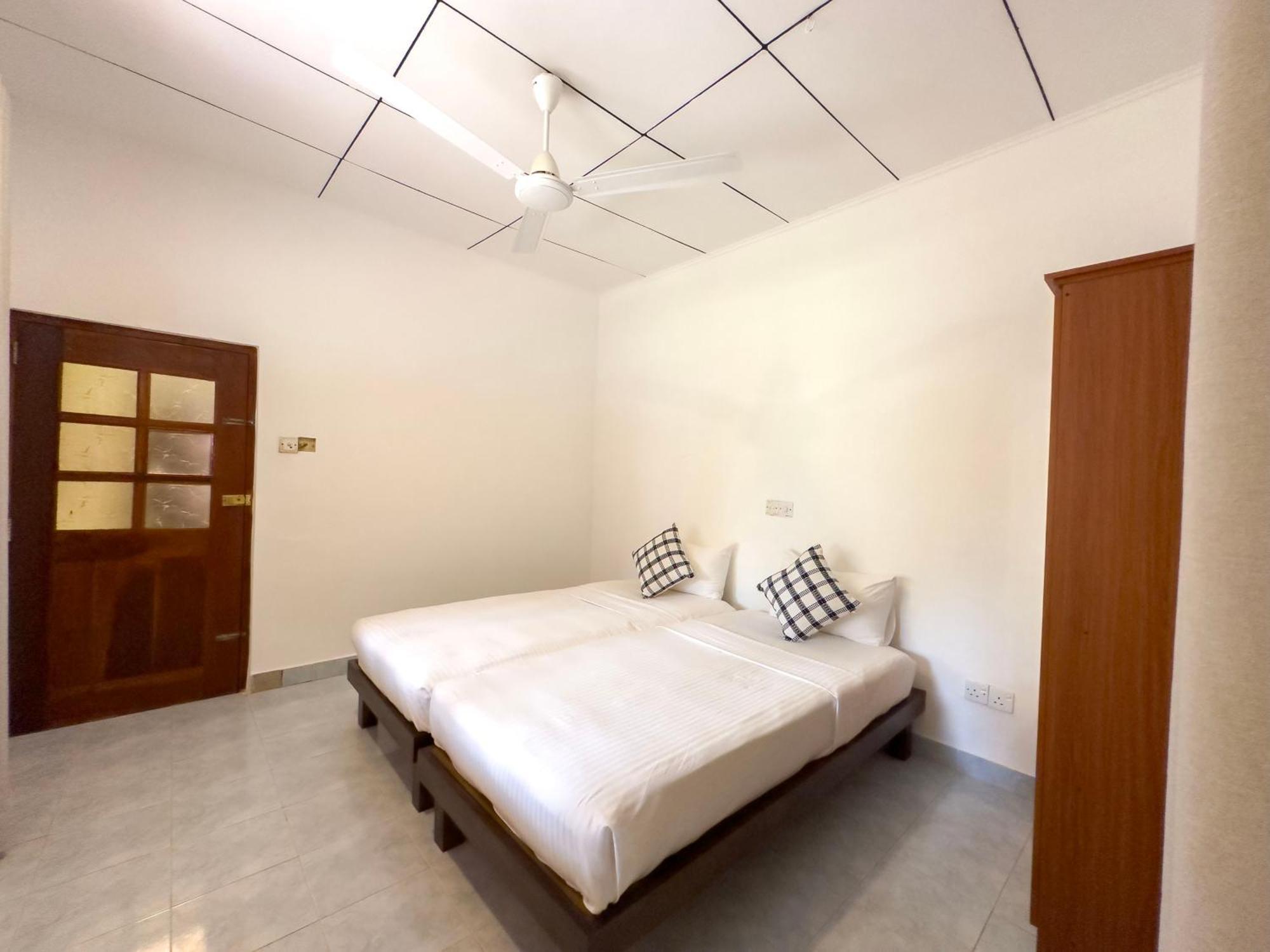 Bungalow By Tropical Villa Weligama Exterior photo